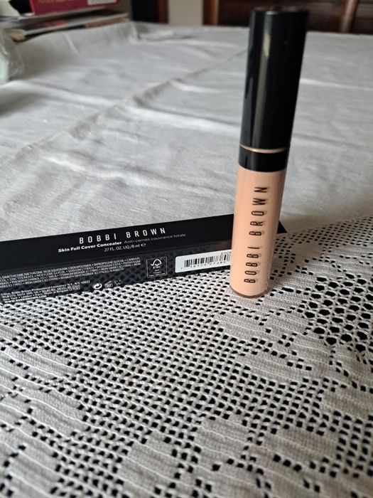 Corretor de olheiras Bobbi Brown Full Cover