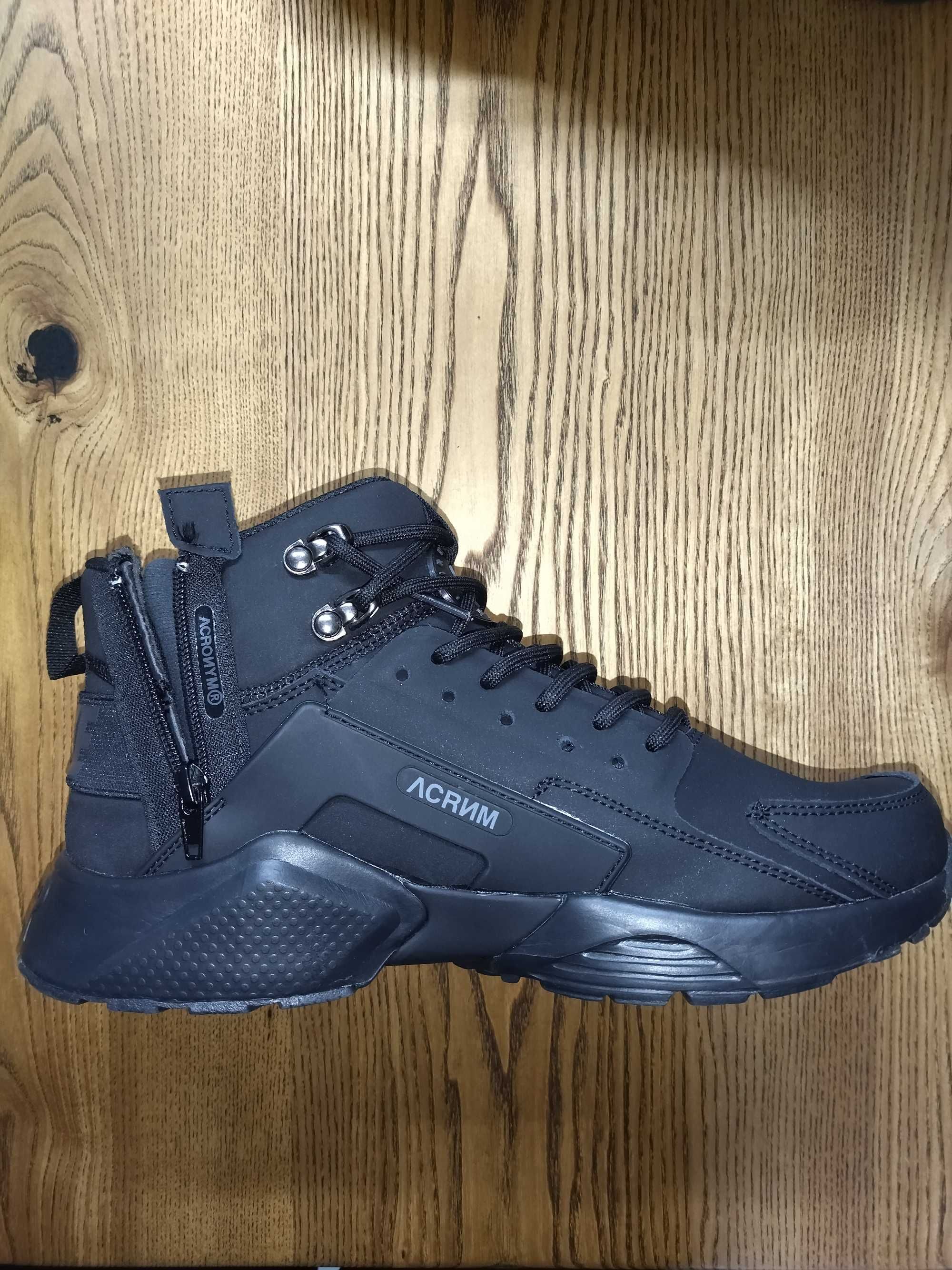 Чоловіче зимове взуття Nike Huarache Acronym