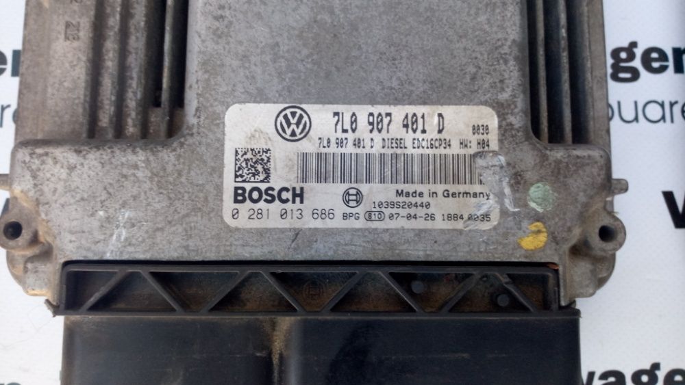 Блок управления двигателем Volkswagen Touareg 3.0 TDi 7L0907401F