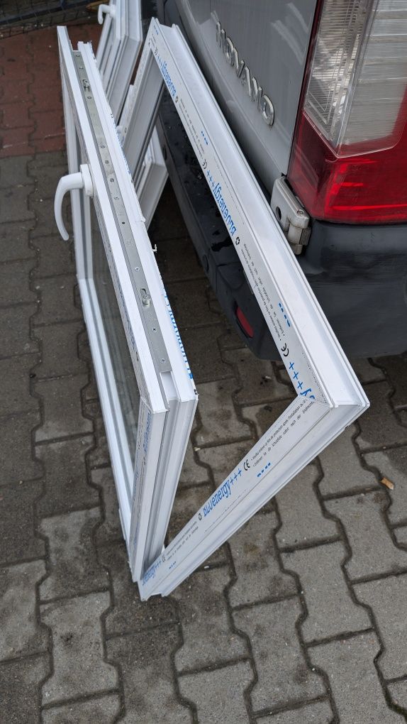 KR HAUS okno 60x50 nowe małe okna duża ilość małe okna POZNAŃ
