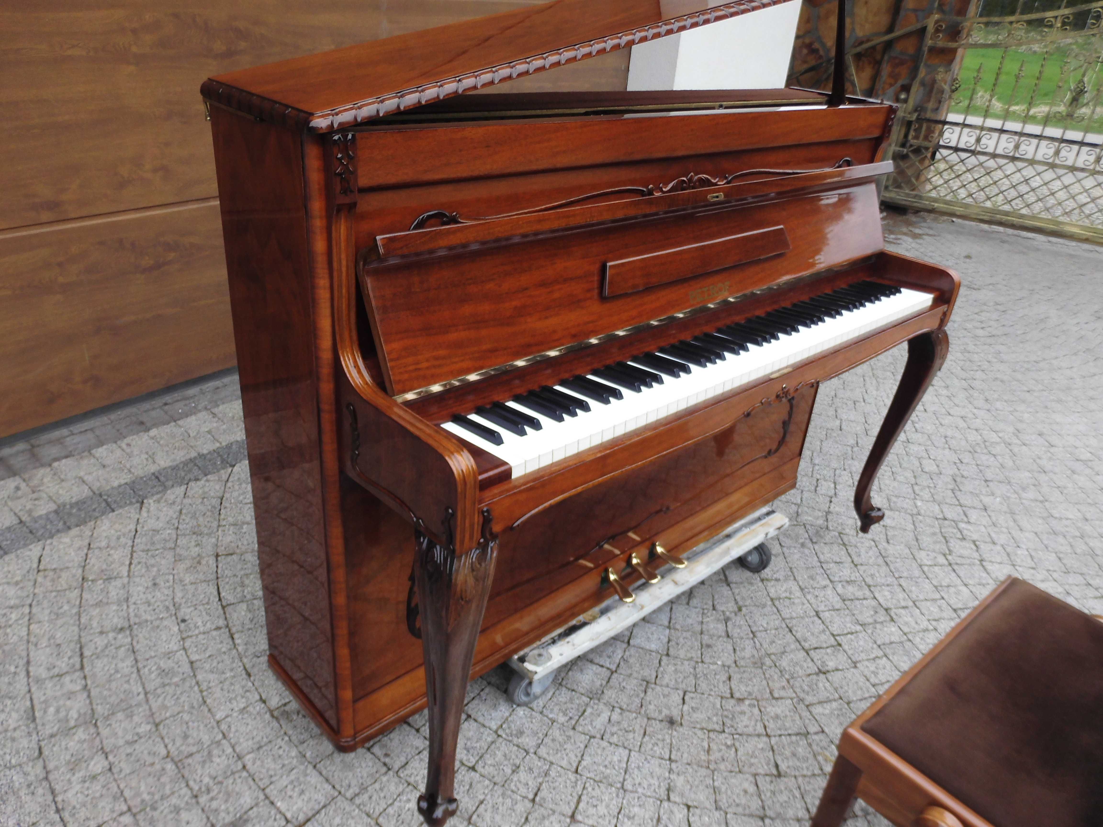 Pianino Petrof M112 w stylowy Barok lata 80 piekny mebel i instrument