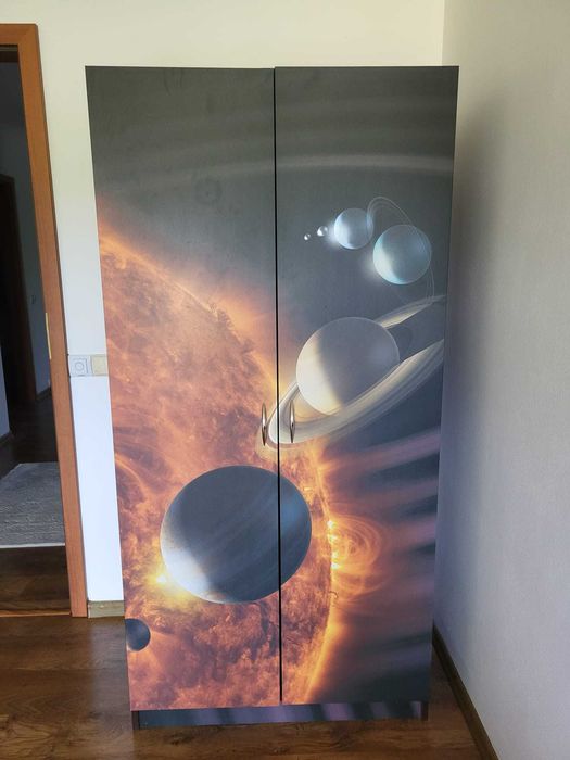 Szafa z oryginalnym frontem 87x60x180