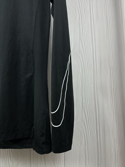 Nike Pro Dri Fit компресійна кофта лонгслів з гарним дизайном L