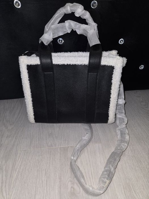 The Tote Bag czarna mała torebka nowa mini