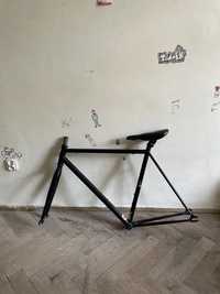 frameset ostre kolo