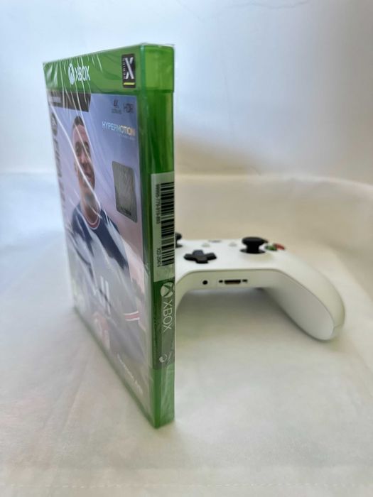 Jogo XBOX One X [ FIFA22 ] [NBA2K22]