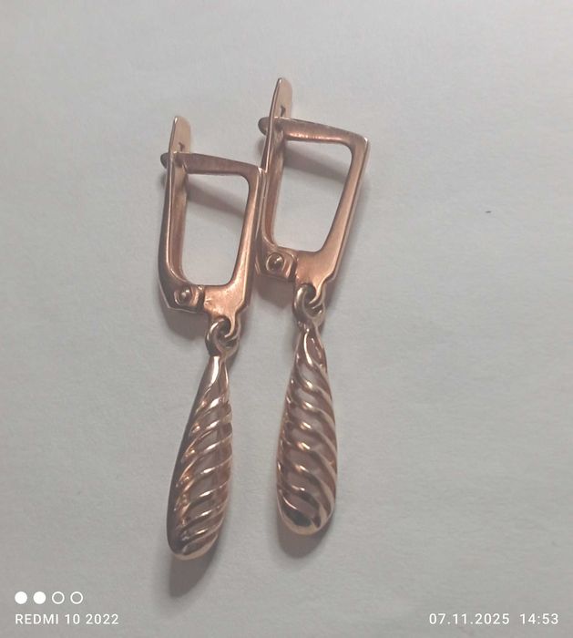 Золотые серьги с подвеской в виде капли 585проба, 2.7гр. СССР