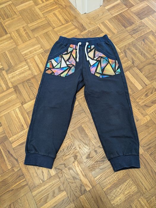 Spodnie chłopięce dresowe 122