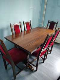 Stół do jadalni rozkładany z krzesłami