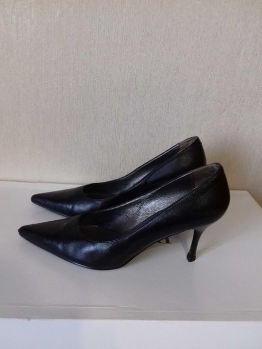 Жіночі шкіряні туфлі