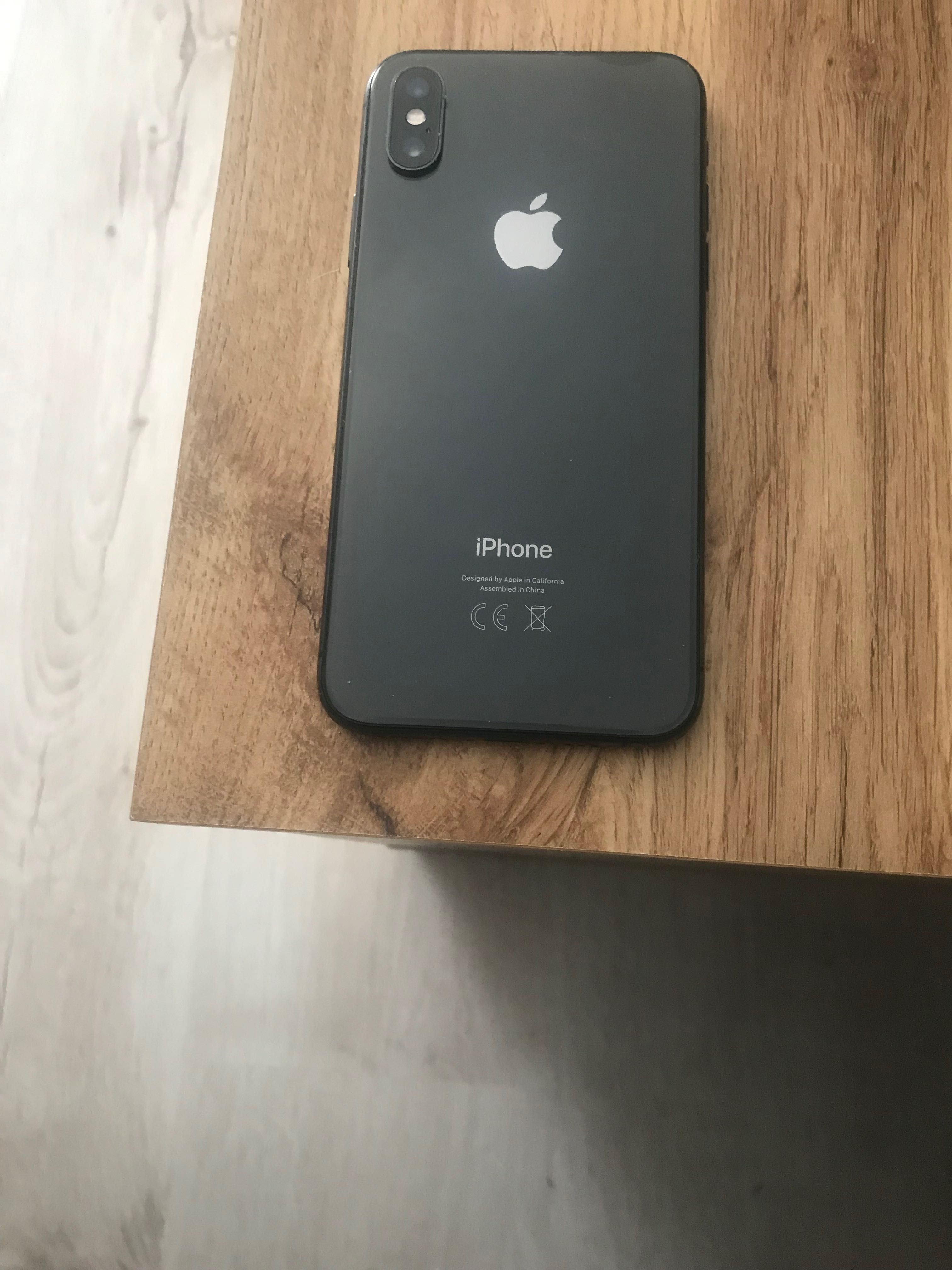 iPhone xs 128 GB