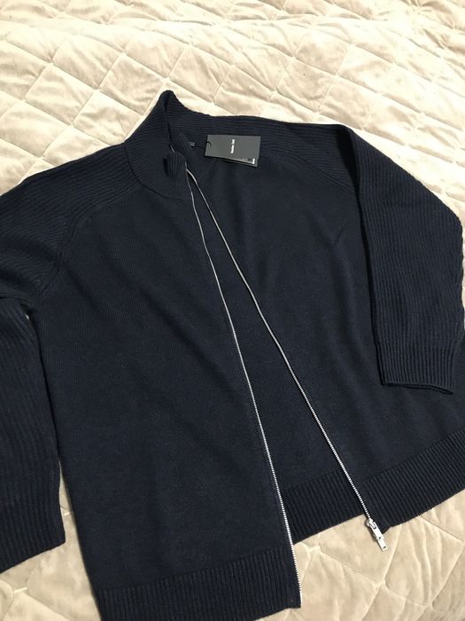 Продам чоловічий вовняний кардиган Massimo Dutti