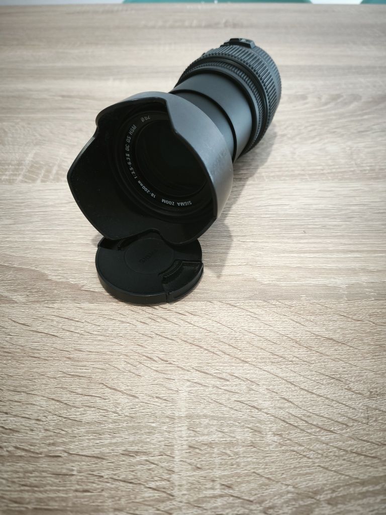 Vendo objetiva Sigma 18-200mm para Canon