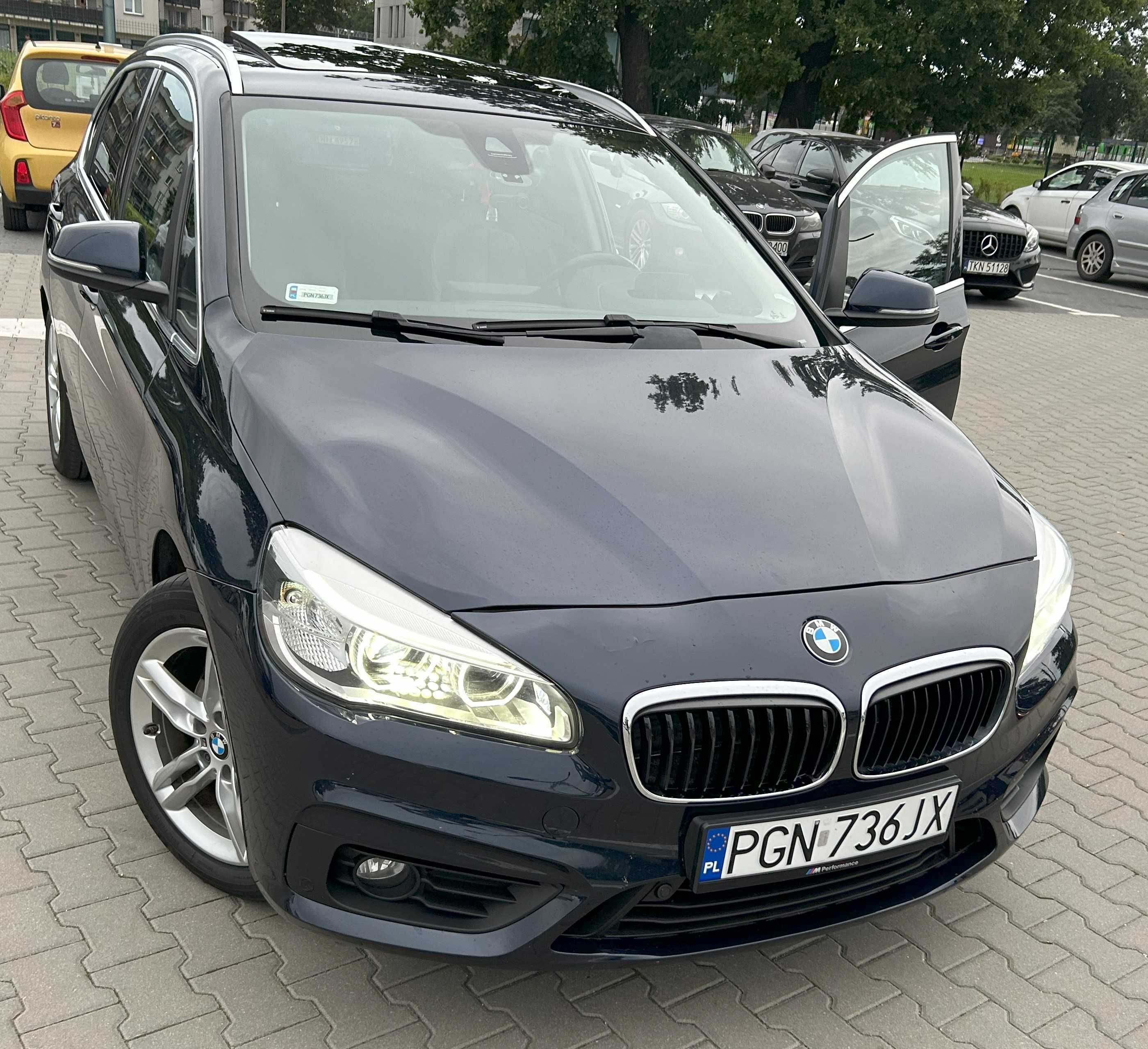 BMW 218d Active Tourer 2,0d 150KM Luxury Line