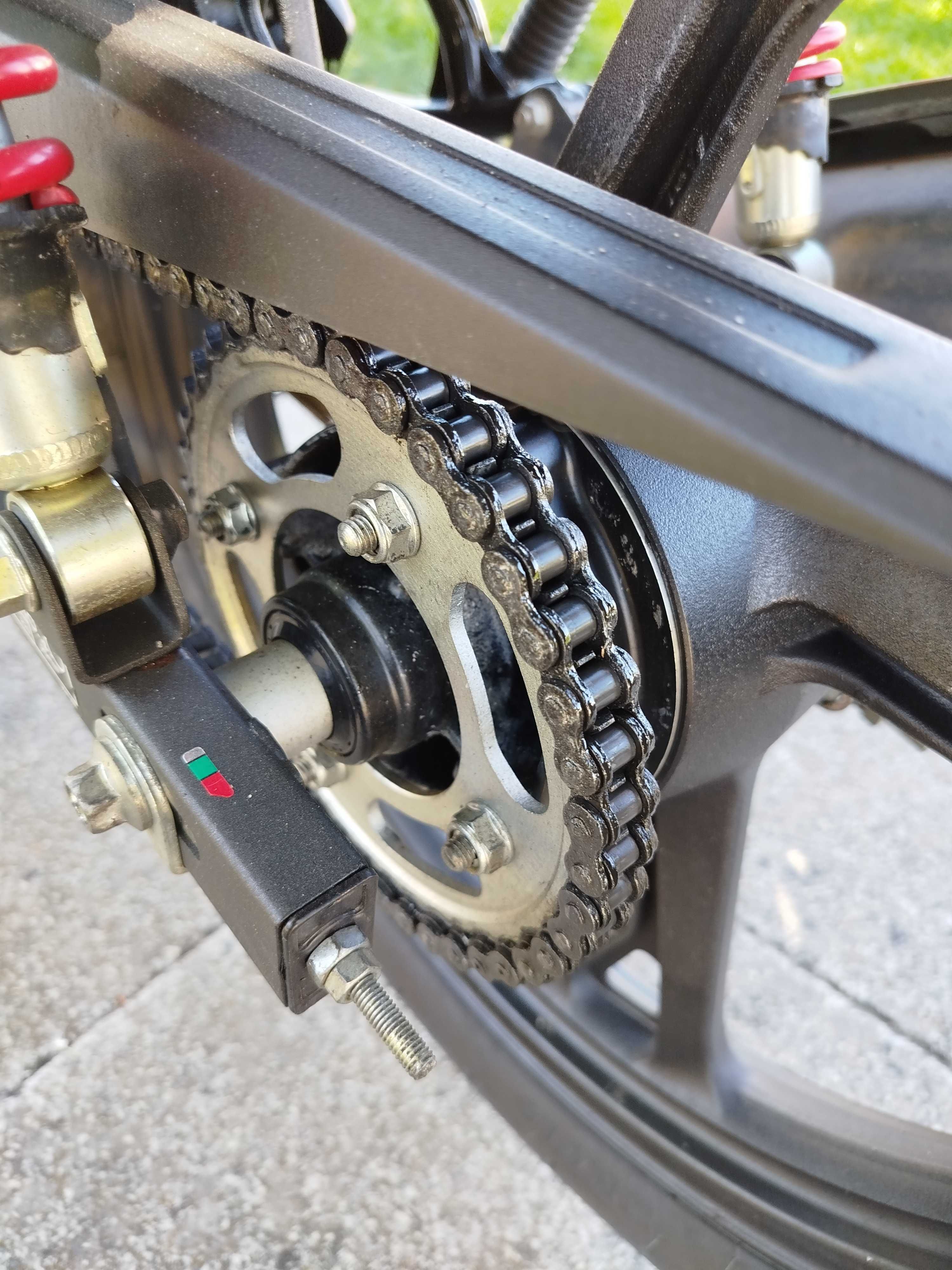 Honda Cb125f como nova e extras