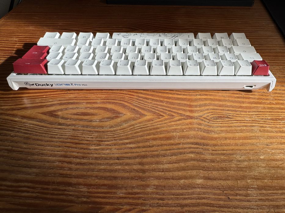Teclado ducky 2 mini PRO 60% mecânico