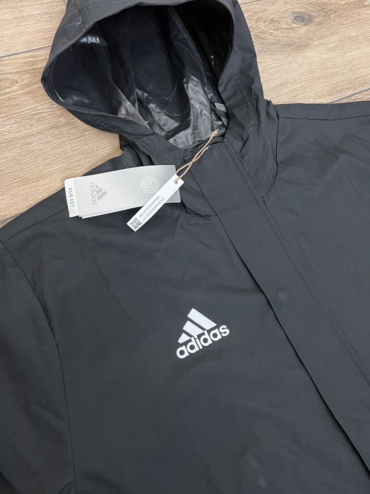 Водонепронекра вітровка Adidas