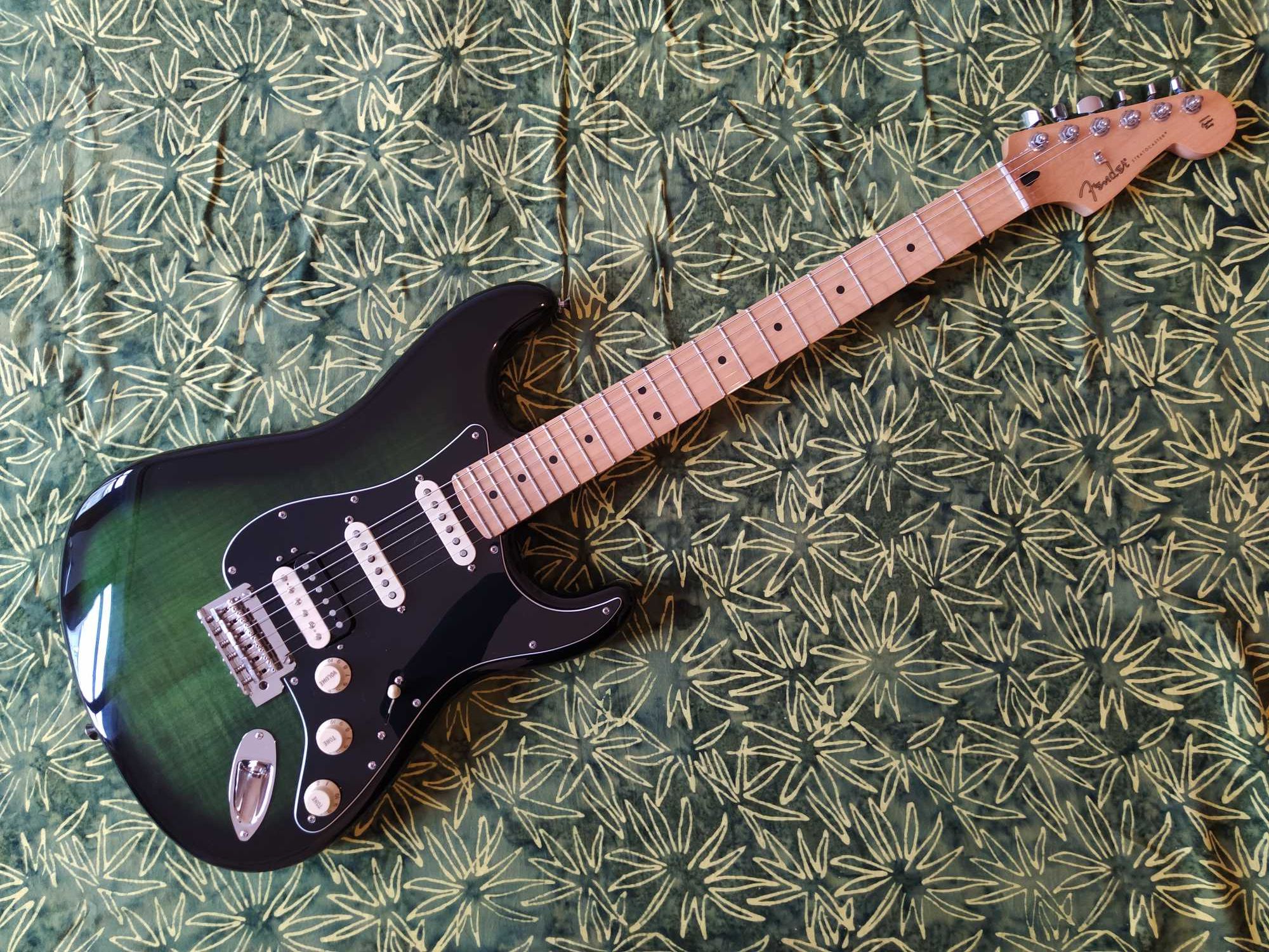 Fender Stratocaster Plus top HSS 2021 rok+booster+case. ew.zamiana