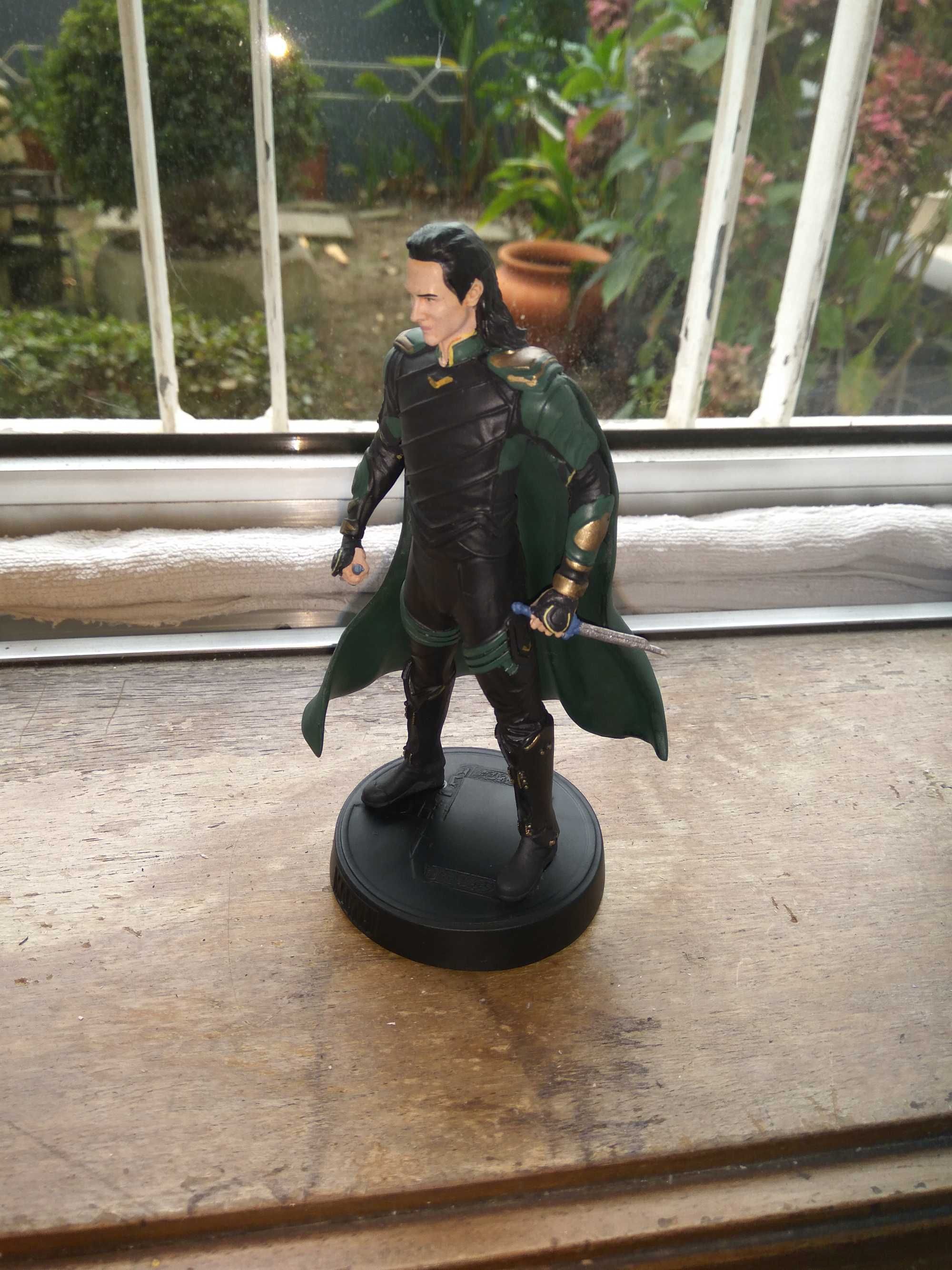 Figuras sortidas, dragon ball, naruto, soul calibur e marvel
