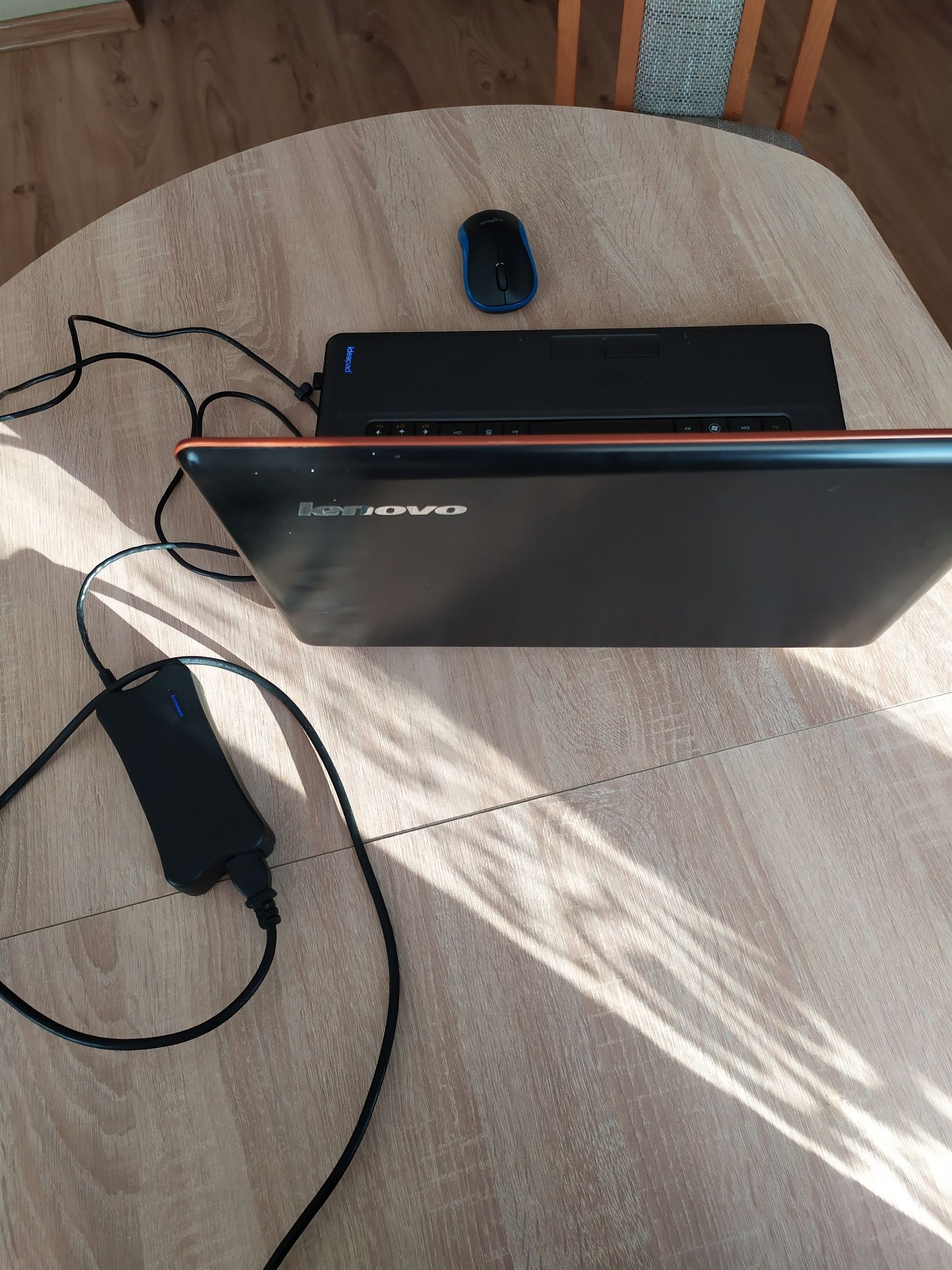 Laptop ,Lenovo ,Ideapad Y550