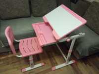 Парта та стілець для дівчинки