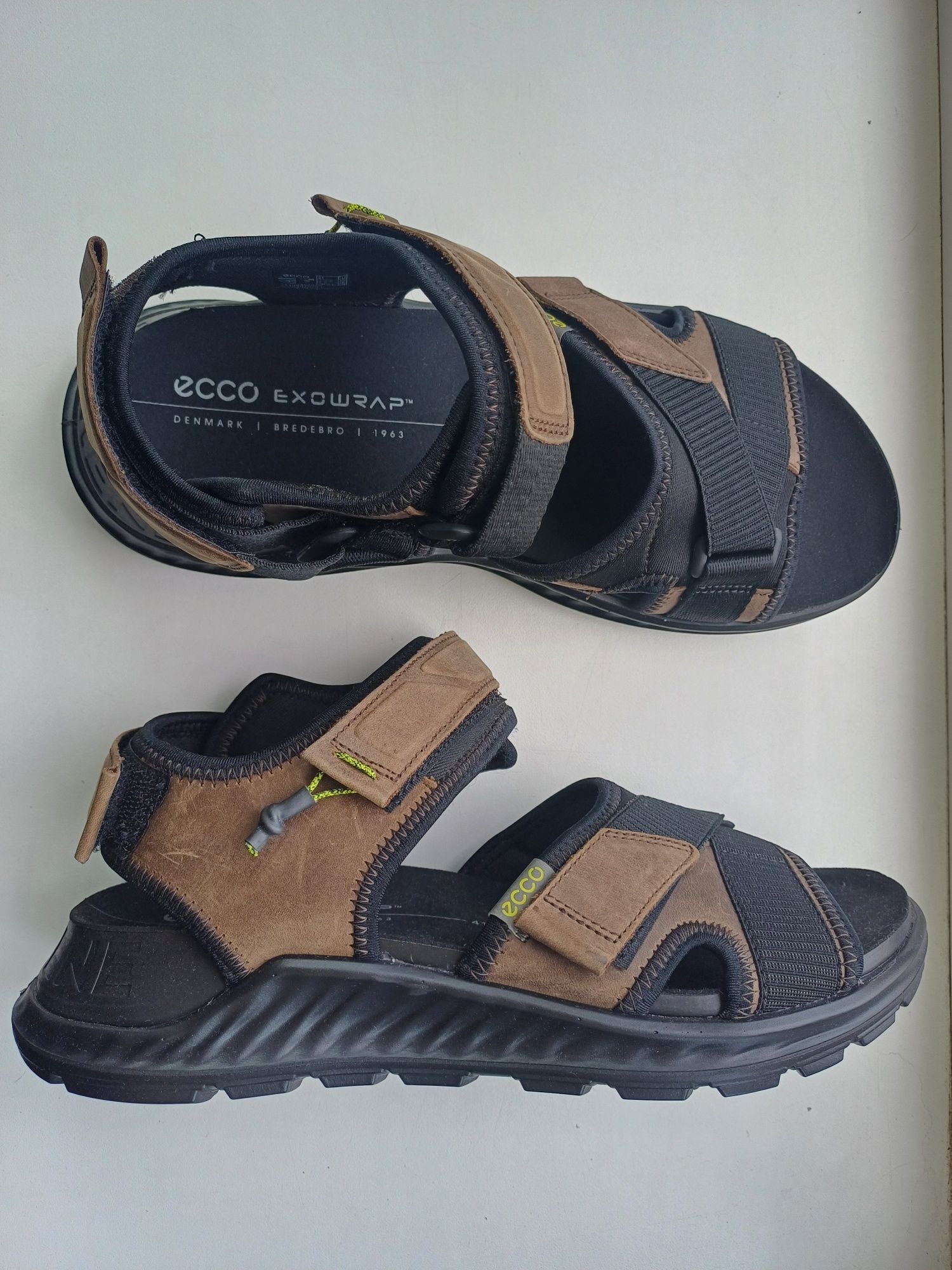 Сандалії ECCO Exowrap 81180452962 ZM5327 розміри 40,41,45 Оригінал