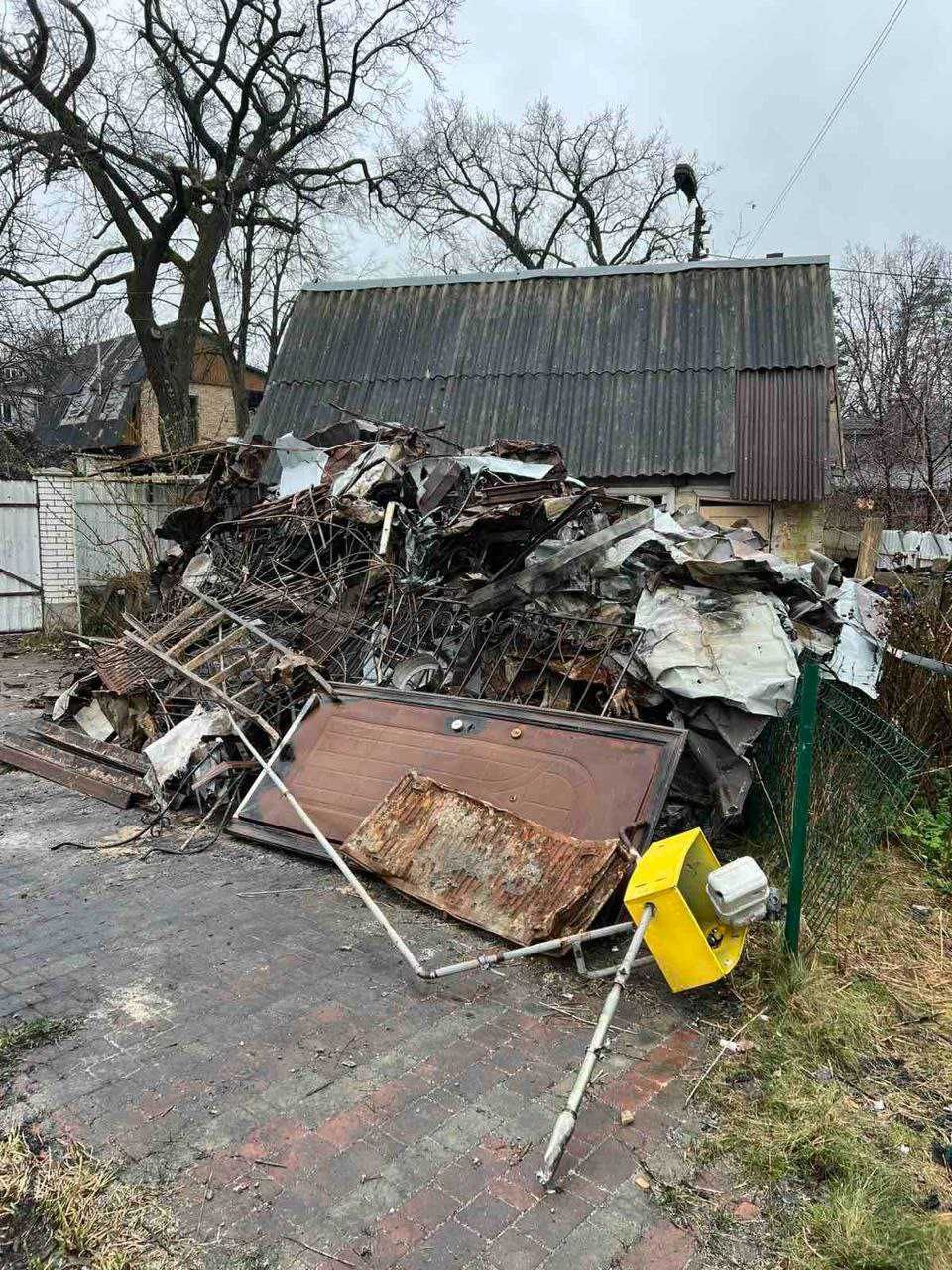 МЕТАЛОБРУХТ.Купуємо. Вивіз та завантаження безкоштовні.