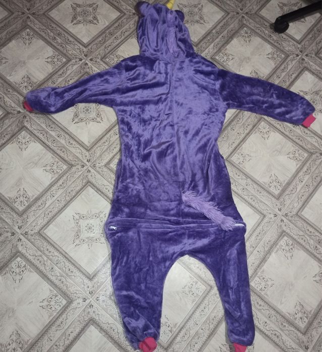 кігурумі Єдиноріг фіолетового кольору