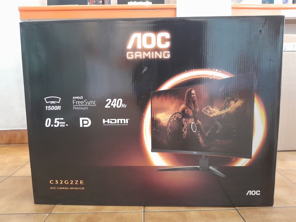 Monitor Gaming AOC 32"