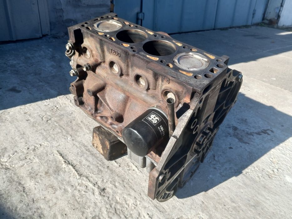 Блок в зборі 1,5 16кл. Daewoo Nexia Нексія блок мотору Двигун мотор