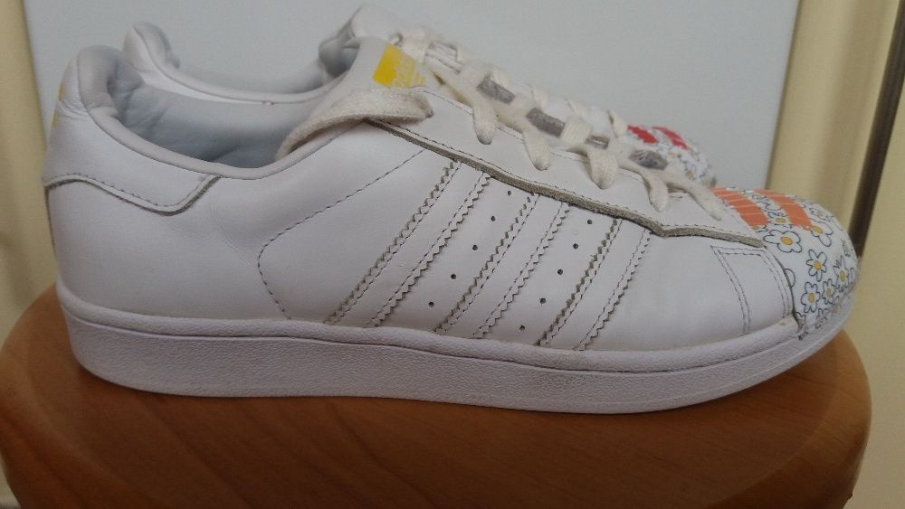 Adidas Superstar Pharrell Williams skórzane wkładka 25 cm rozm. 38 2/3