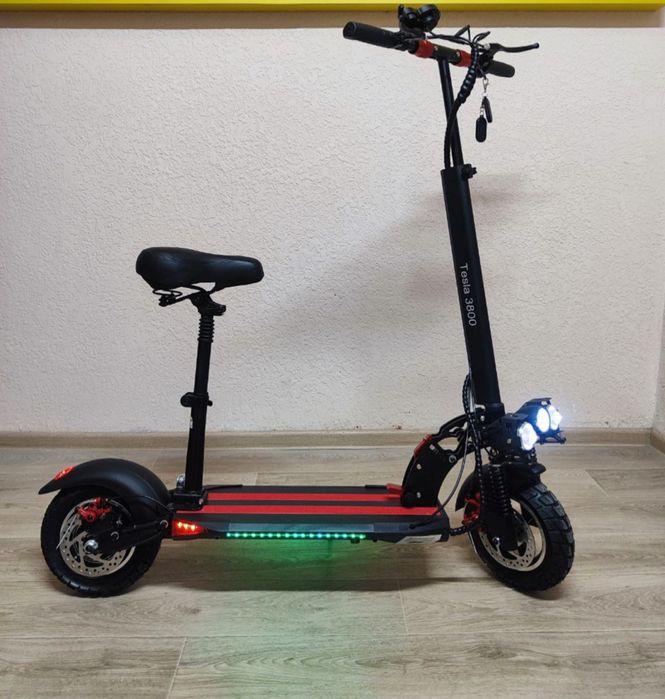 Електросамокат Tesla 3800 з сидінням