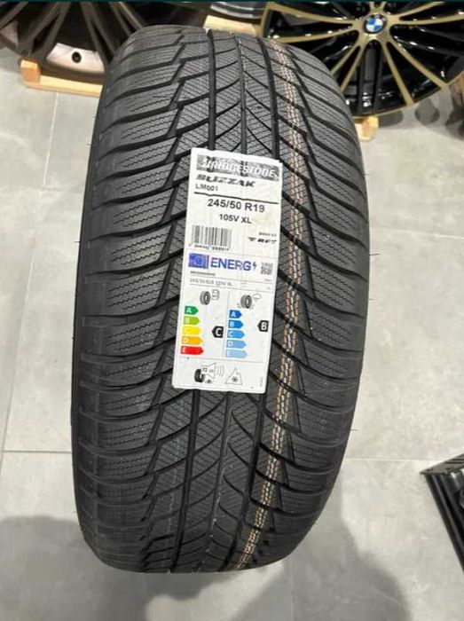Oryginalne koła zimowe BMW 19 5x112 X3 G01 G45 X4 G02 Styling 647M