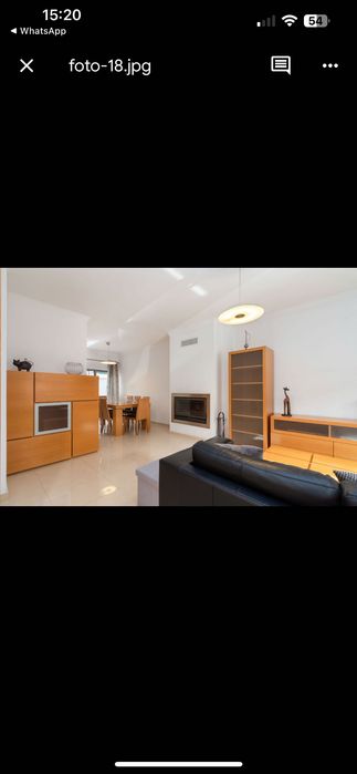 Moradia em banda 3 Suites Quintal com churrasqueira- 150 m² área útil