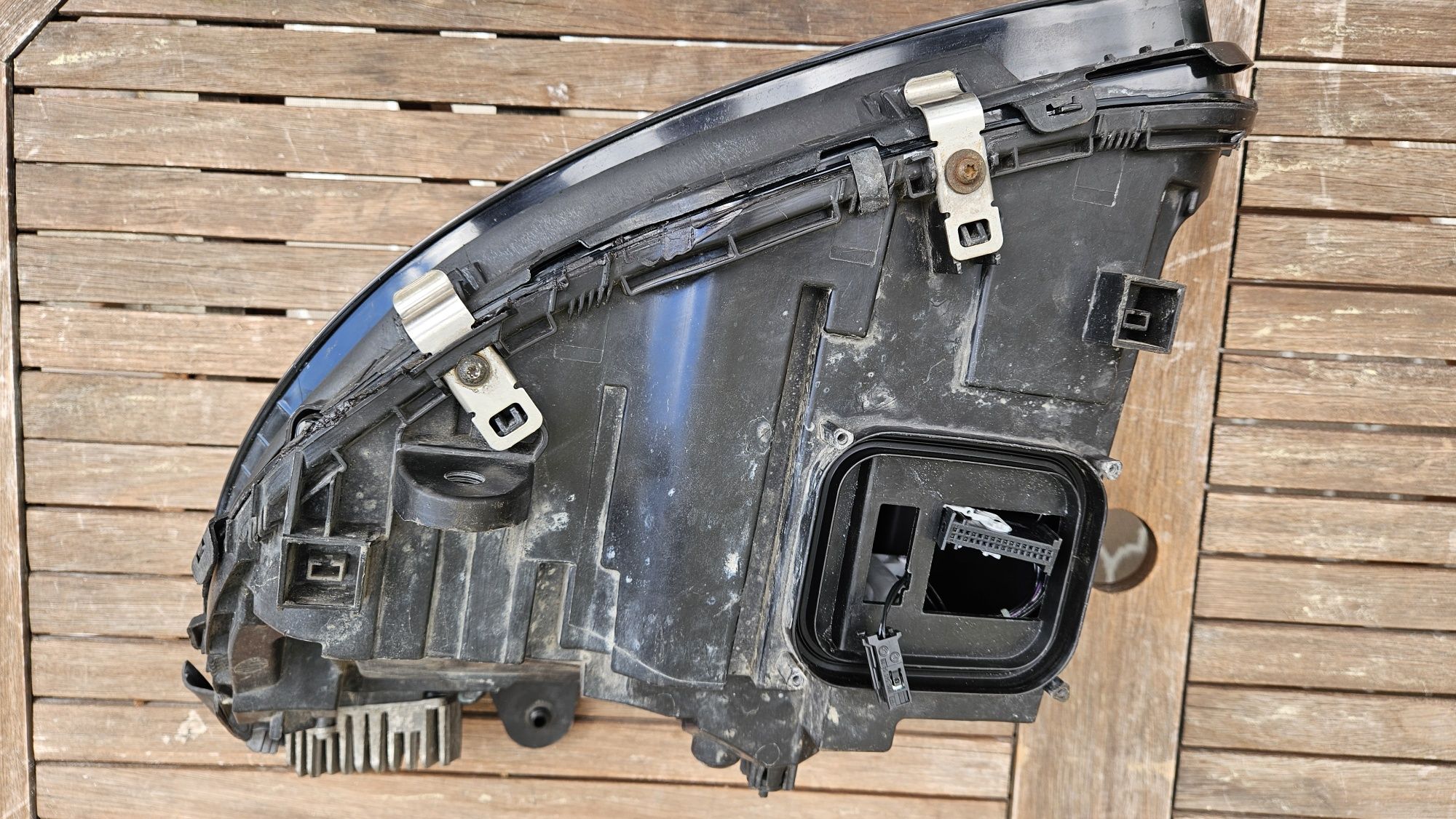 Lampa prawy przód Mercedes c klasa W205