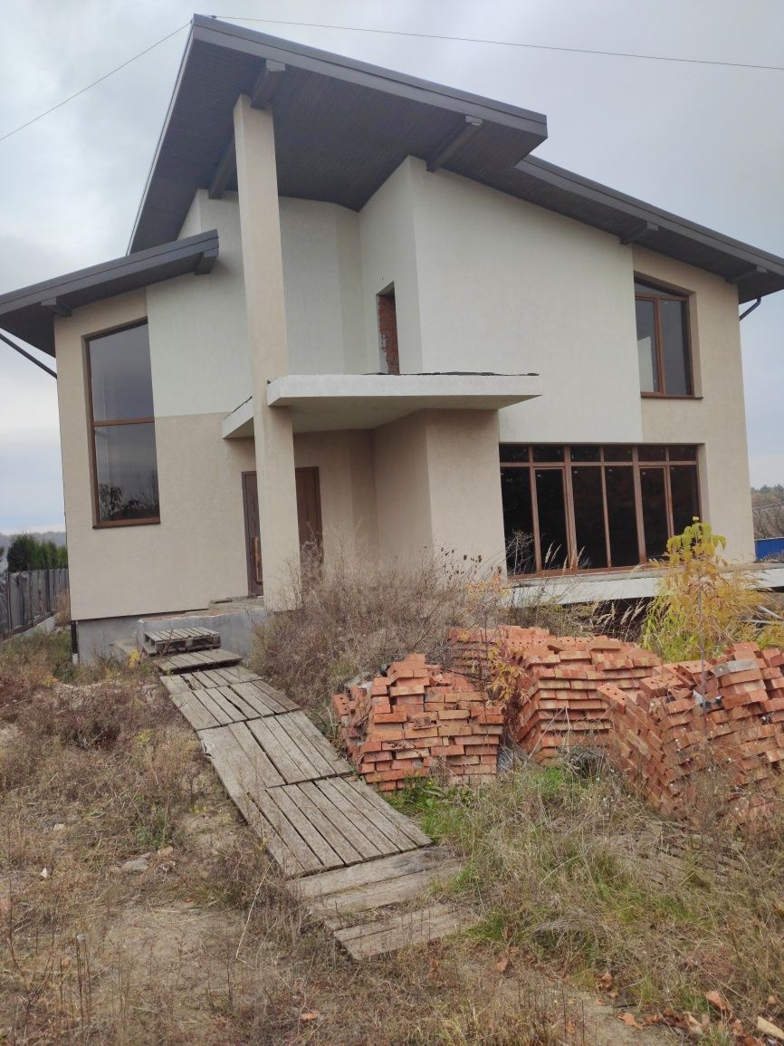 Продам  будинок, Великі Дмитровичи,Обухівський р-н,Київська обл.