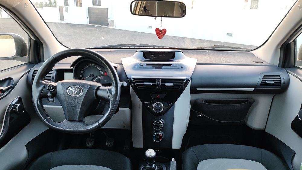 Toyota iQ Nacional 2014