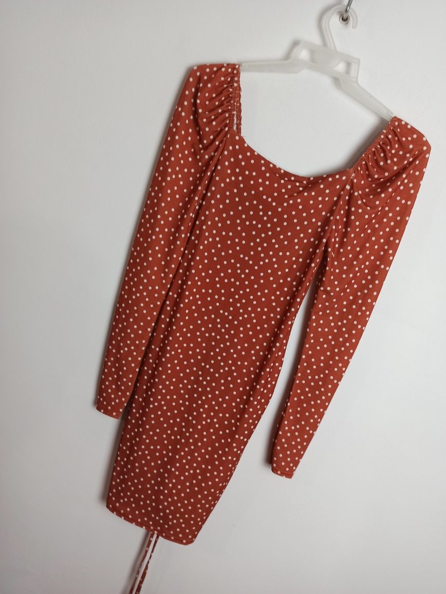 PrettyLittleThing nowa sukienka S 36 w grochy,