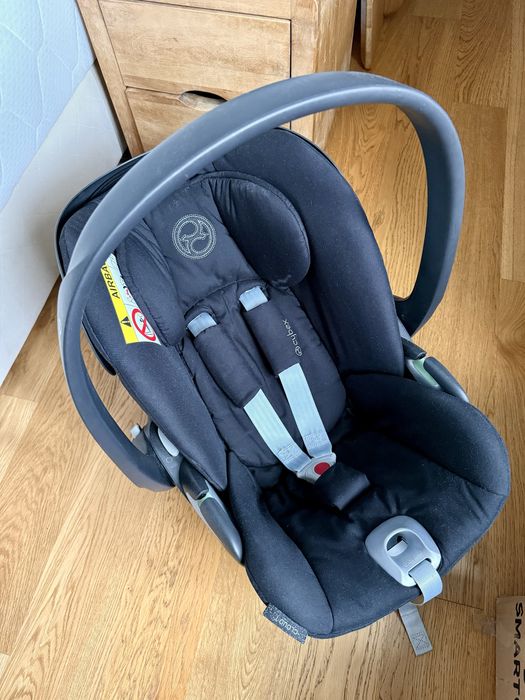 Fotelik Cybex Cloud T i-size z bazą