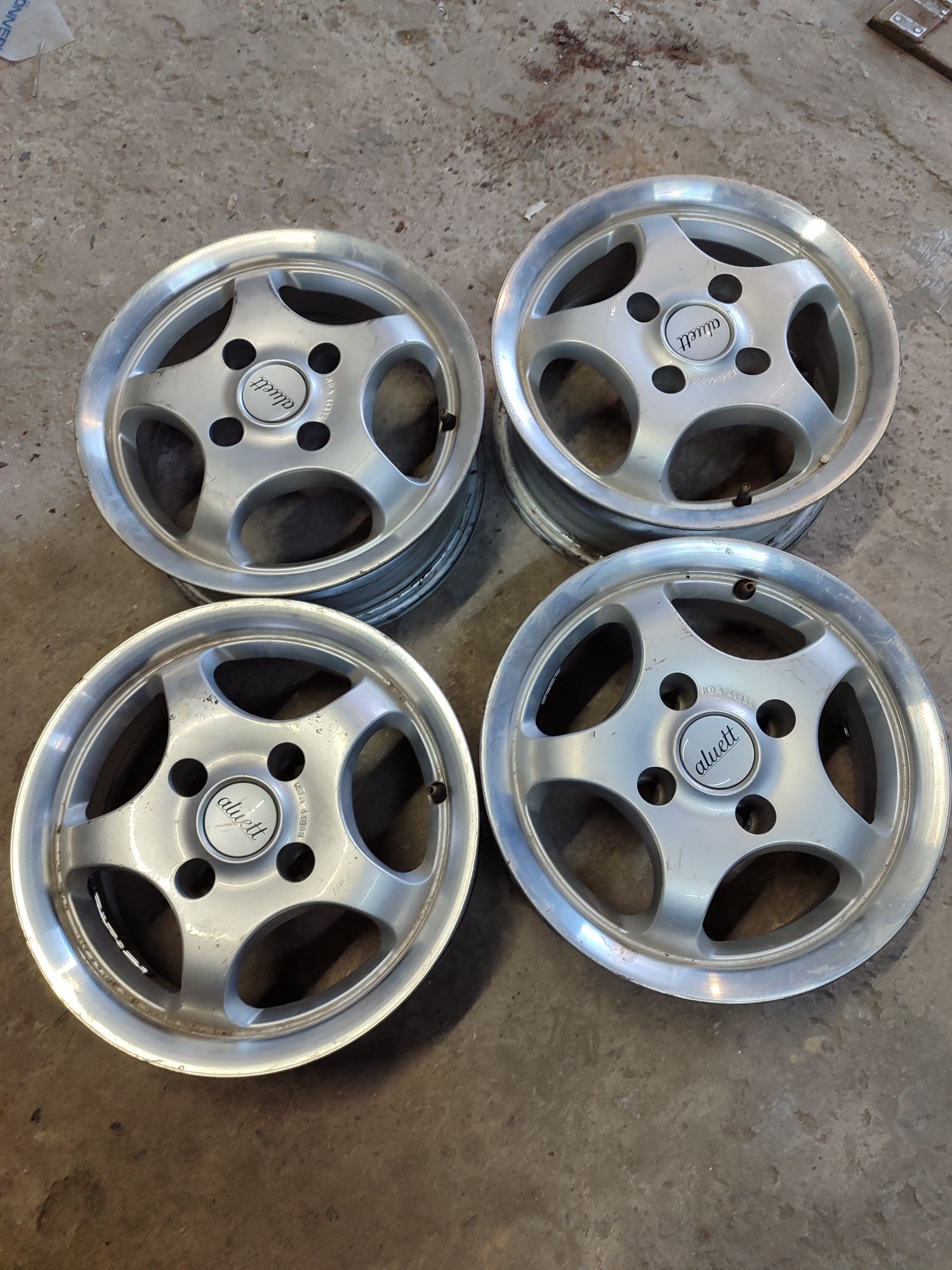 Продам Диски r13 4*108 alluet