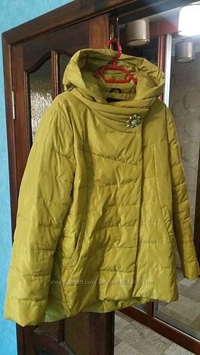 Демисезонная куртка женская 50-52 р