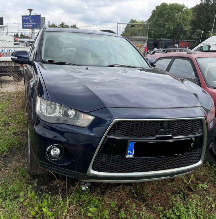 Mitsubishi Outlander Benzyna 7 osobowy