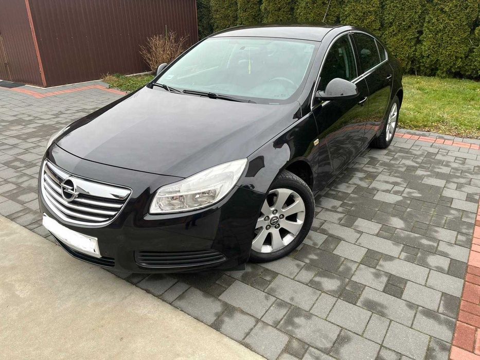 Opel Insignia 1.8 16V Stan bardzo dobry!**Niski przebieg