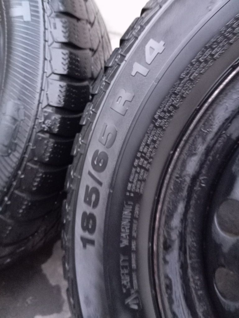 Продам резмну,скати 185 65 R14
