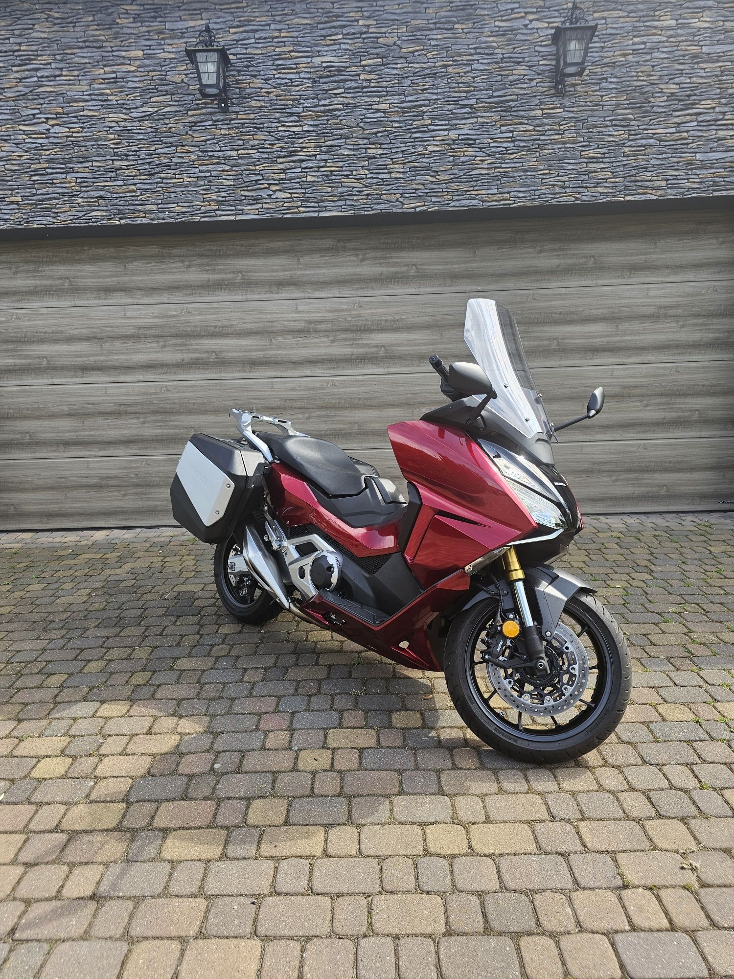 Honda forza 750 NSS