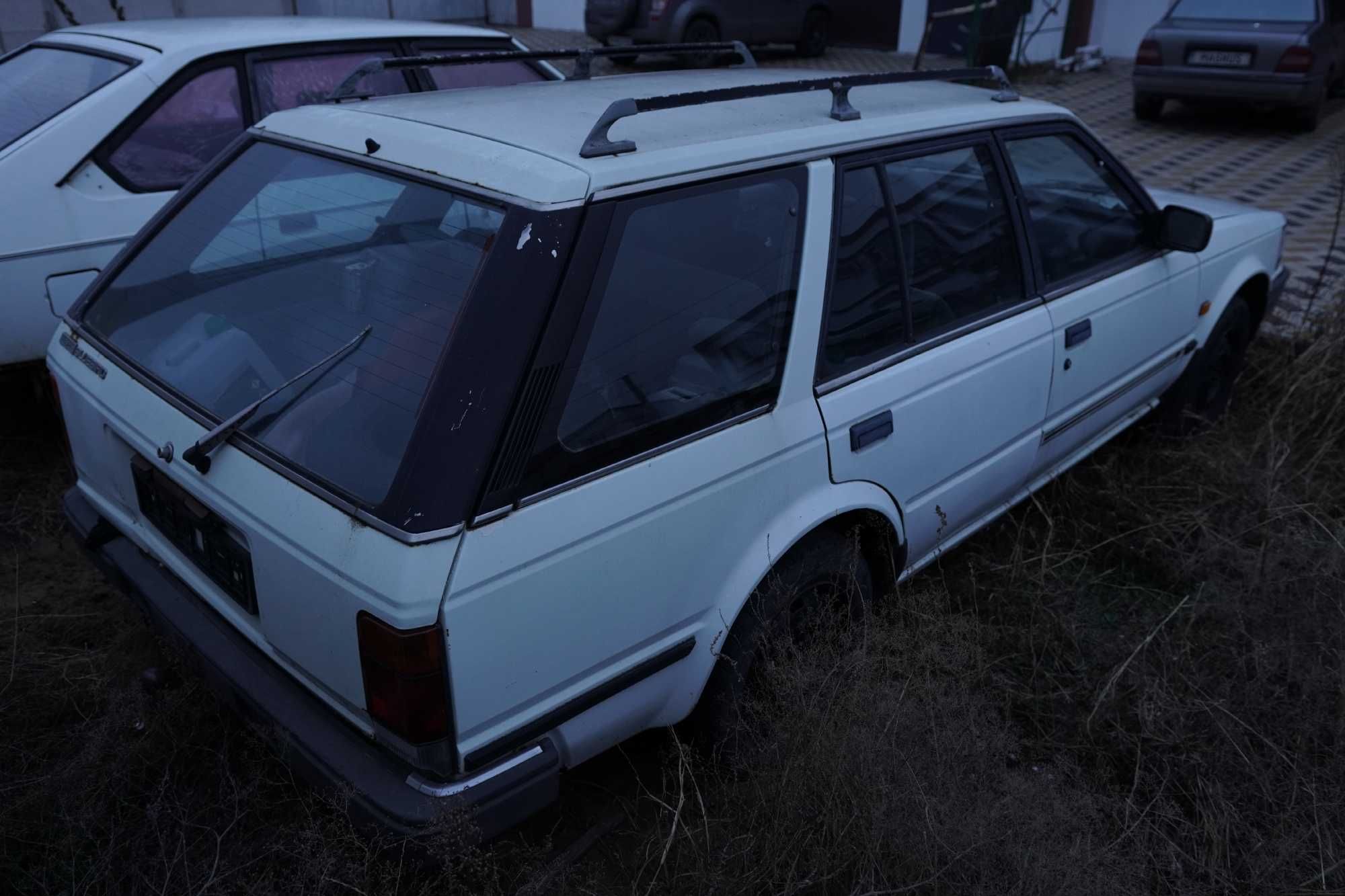 Автомобиль Nissan Bluebird