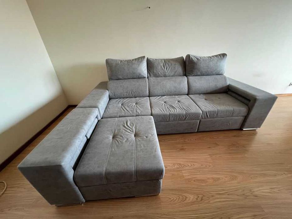 Sofá Chaise Long Reversível c/Cama Magia + 4 puffs NEGOCIÁVEL