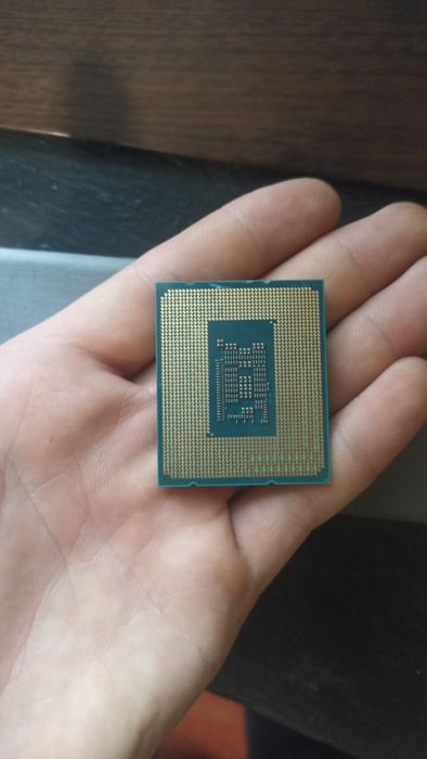 Процесор Intel Core i3-12100F (LGA1700) • BOX •