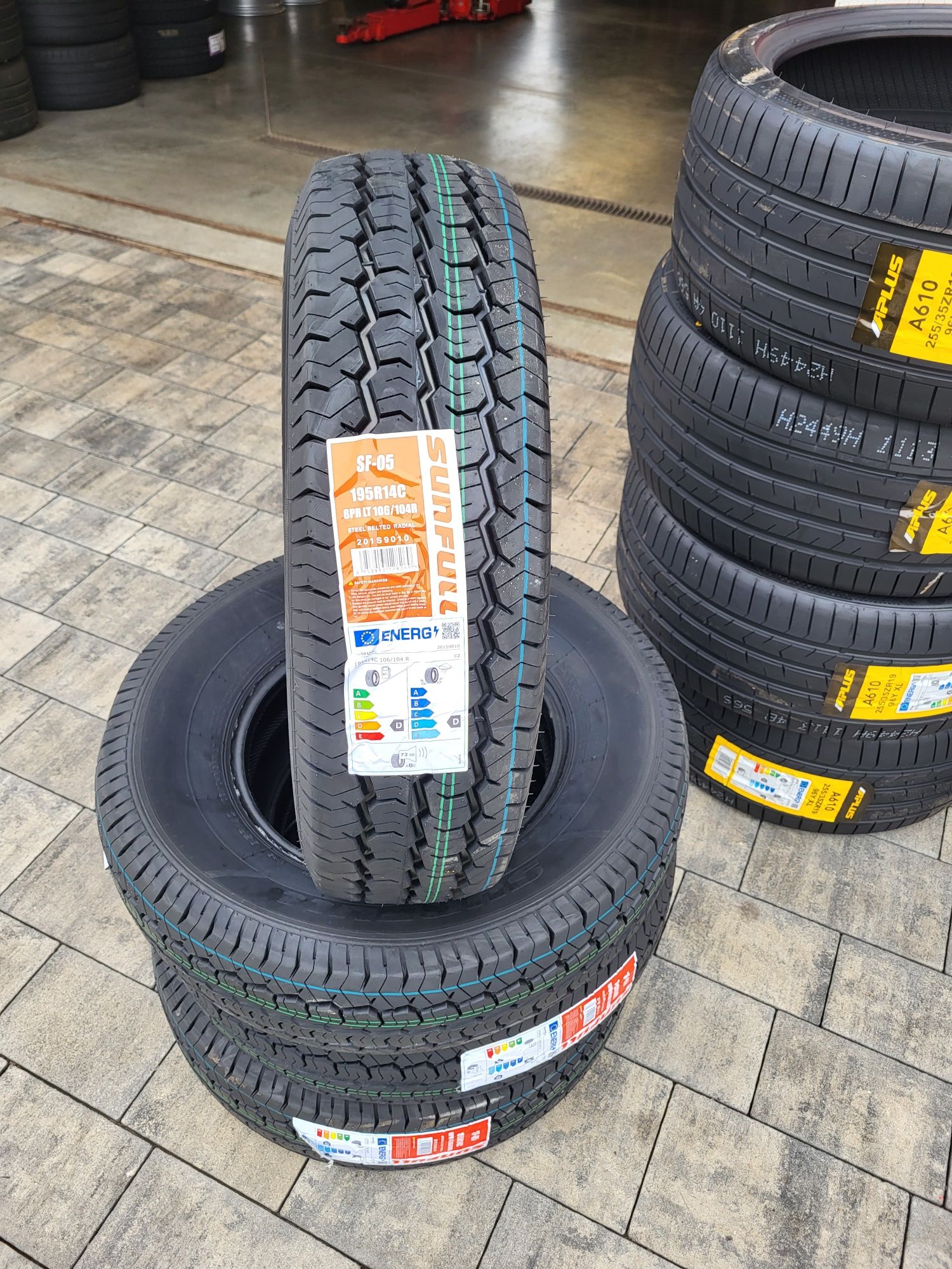 Opony dostawcze 195R14C 106/104R  8 P.R. SUNFULL  SF-05 195/80R14C !