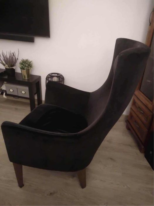 Fotel uszak czarny